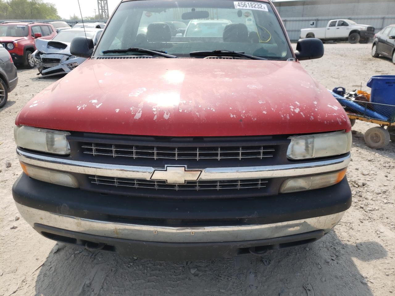 Photo 9 from auction – 2000 CHEVROLET SILVERADO with VIN 1GCEK14V6YE351442