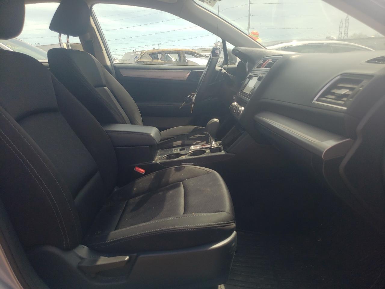 Photo 5 from auction – 2015 SUBARU LEGACY 2.5 with VIN 4S3BNBA68F3016141