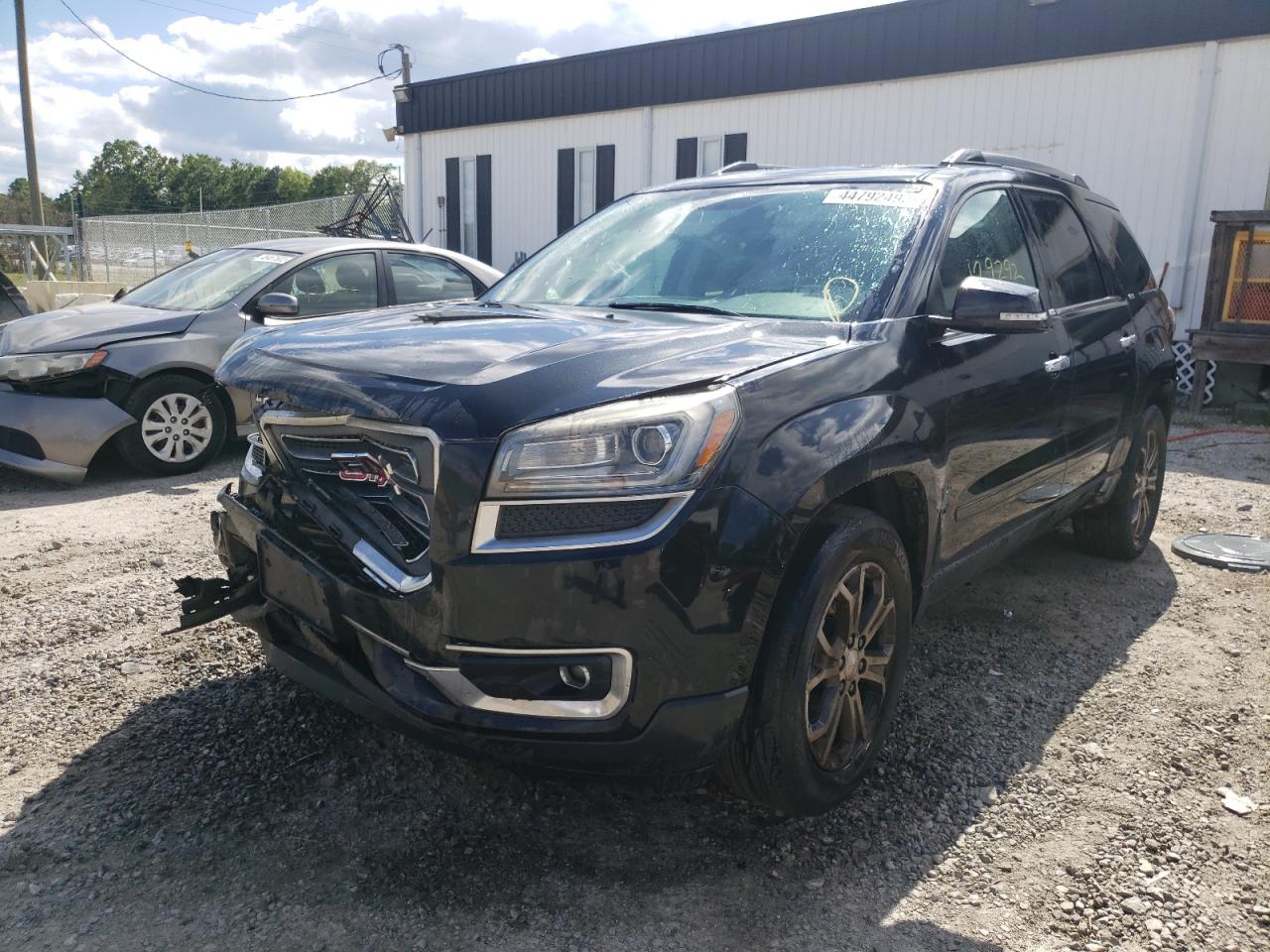 Photo 2 from auction – 2013 GMC ACADIA SLT with VIN 1GKKVRKD7DJ240505