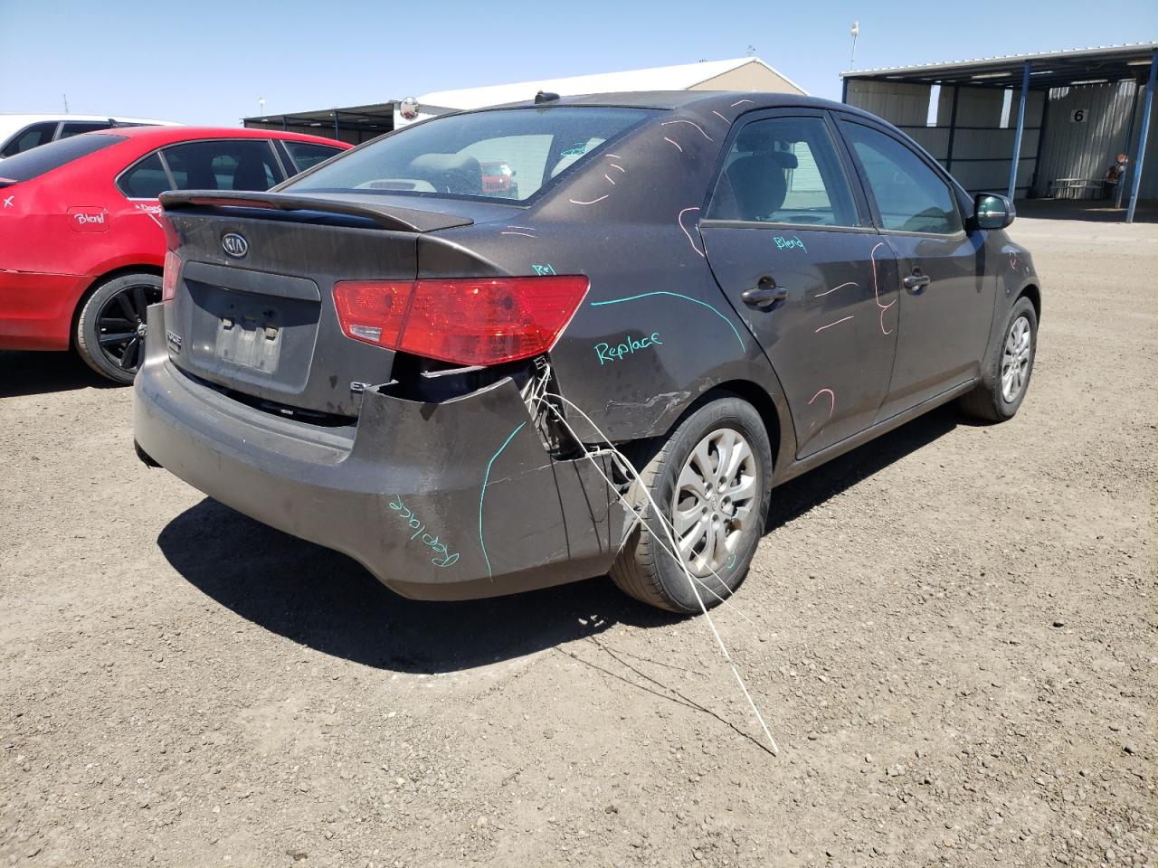 Photo 4 from auction – 2013 KIA FORTE EX with VIN KNAFU4A26D5723024