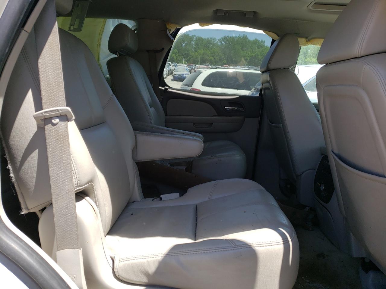 Photo 6 from auction – 2007 CHEVROLET TAHOE C150 with VIN 1GNFC13J47J364431