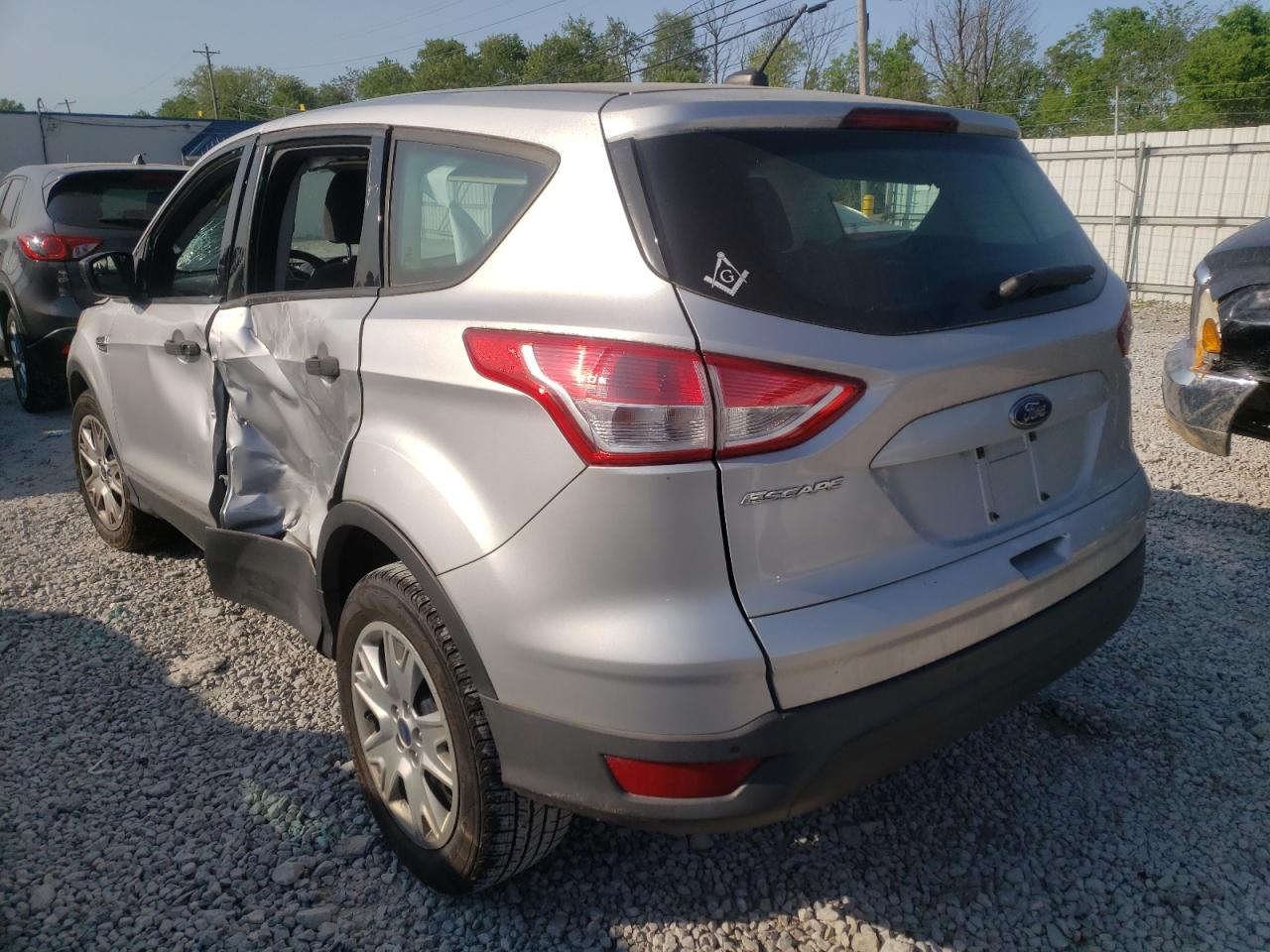Photo 3 from auction – 2013 FORD ESCAPE S with VIN 1FMCU0F74DUC11606
