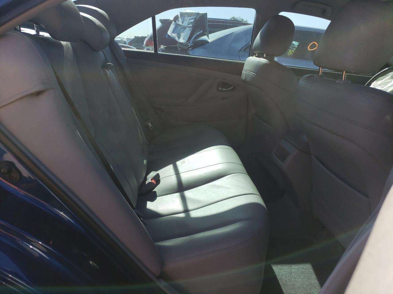 Photo 6 from auction – 2011 TOYOTA CAMRY BASE with VIN 4T1BF3EK3BU608900