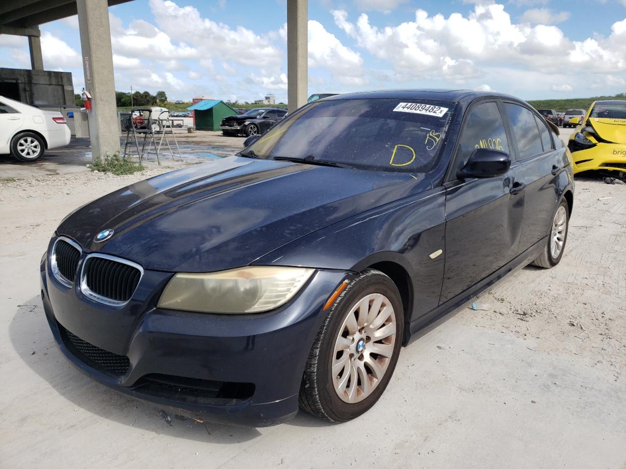Photo 2 from auction – 2009 BMW 328 I with VIN WBAPH77539NL83320