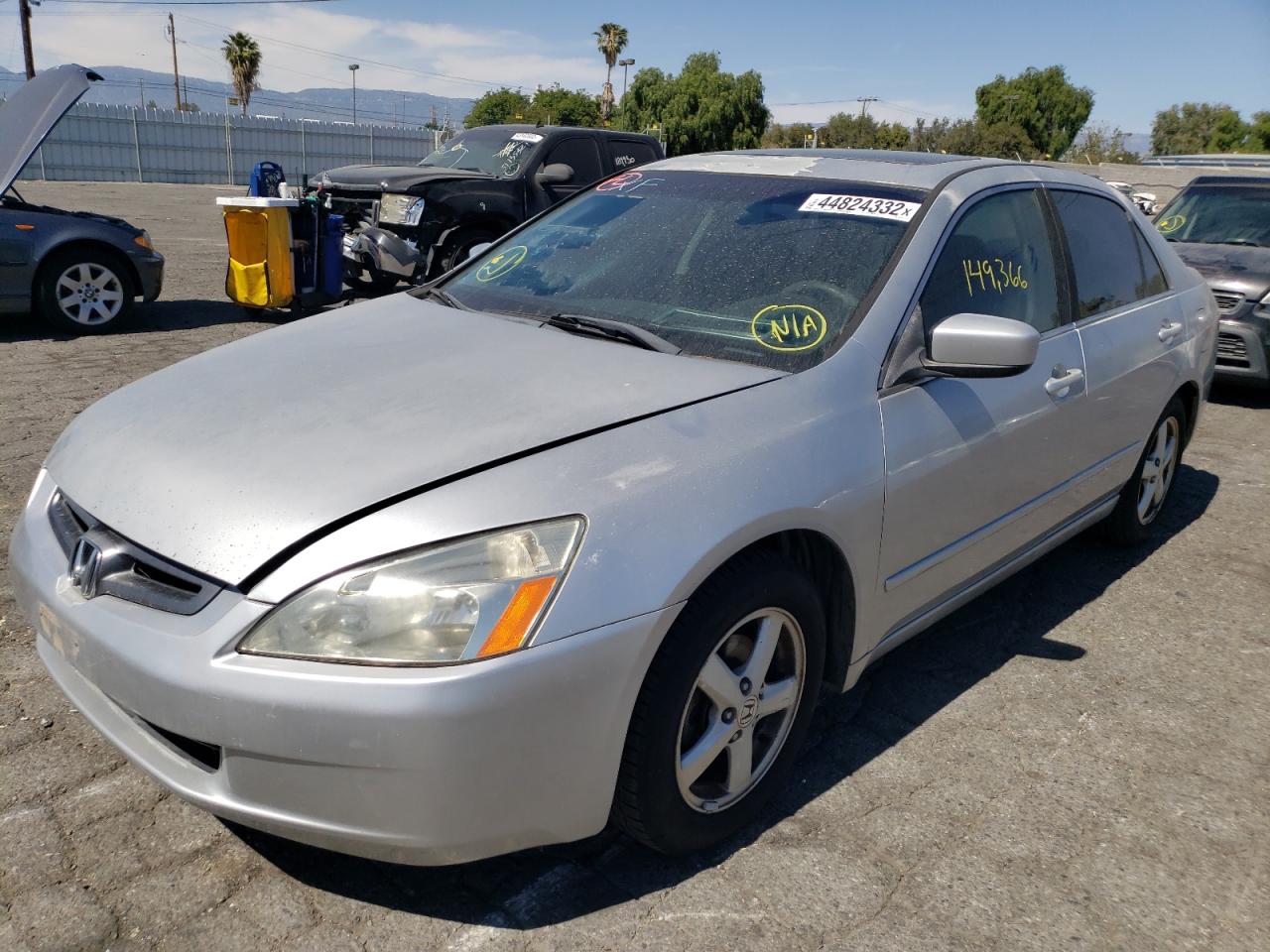 Photo 2 from auction – 2004 HONDA ACCORD EX with VIN JHMCM56684C021563