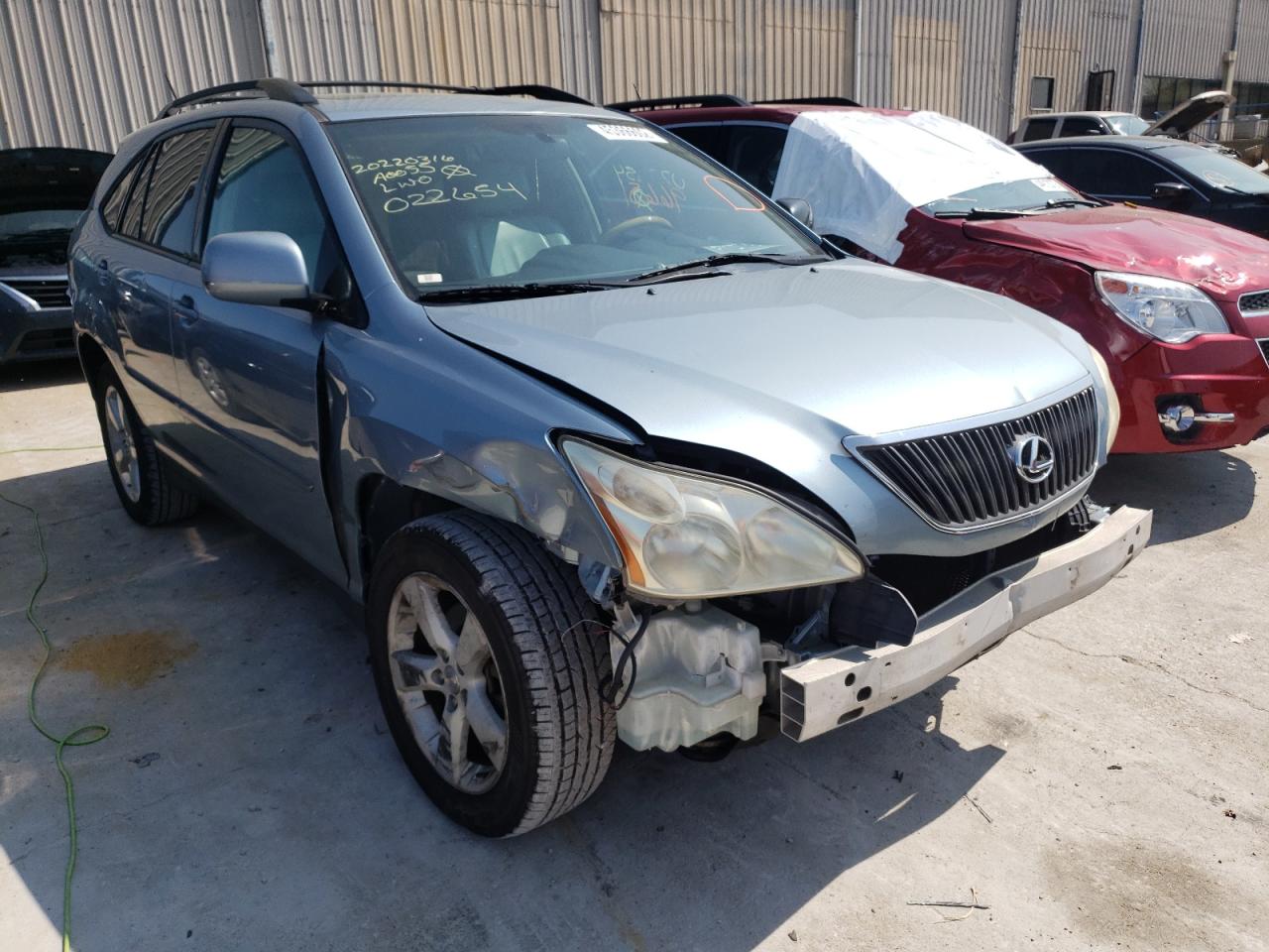 LEXUS RX 330 2005 with VIN 2T2GA31U25C022654 - Photo from auction