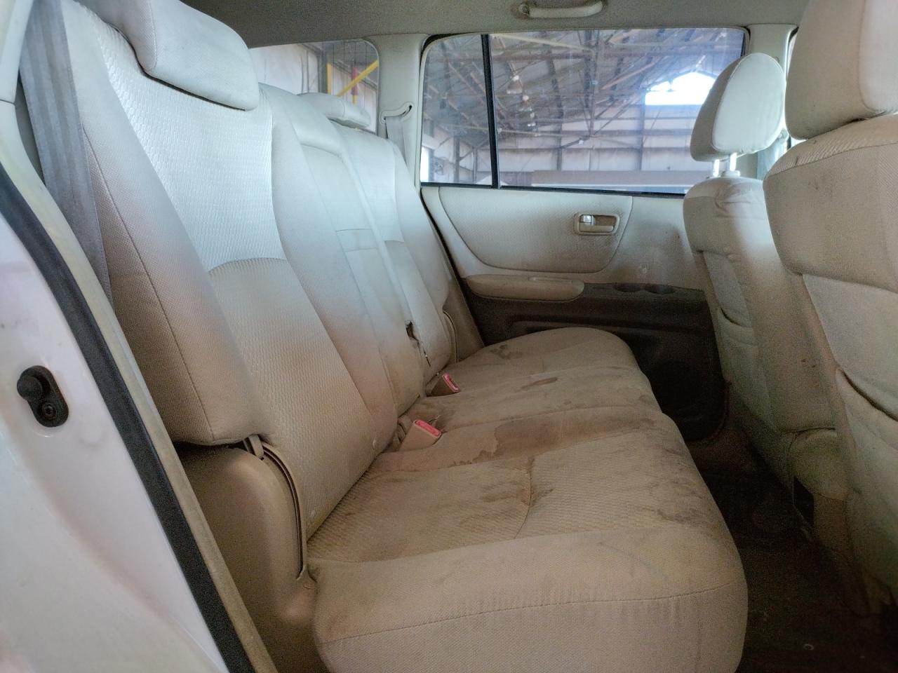 Photo 6 from auction – 2006 TOYOTA HIGHLANDER with VIN JTEDW21A360012358