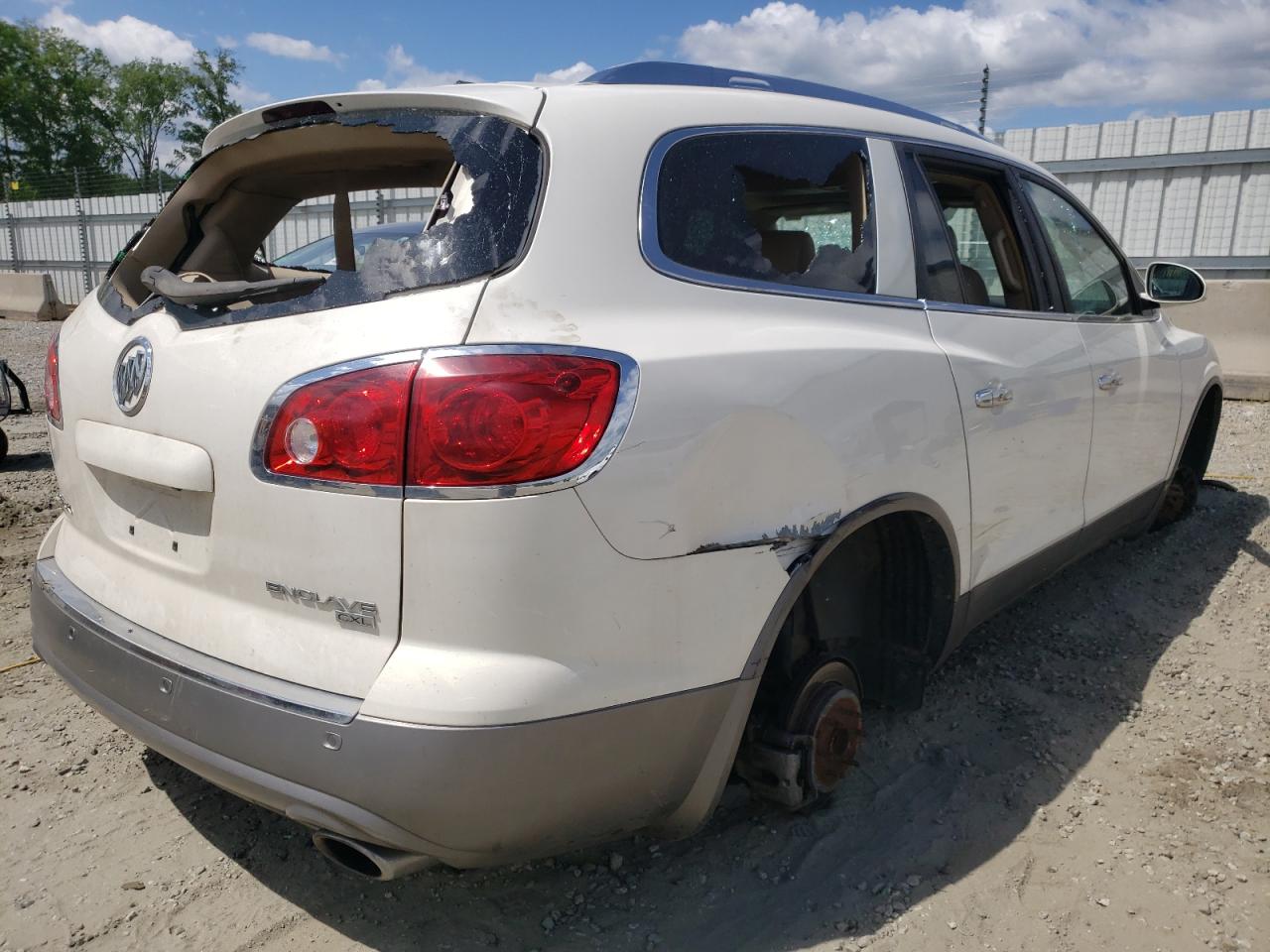 Фото 4 с аукциона – 2008 BUICK ENCLAVE CX с VIN 5GAER237X8J307487