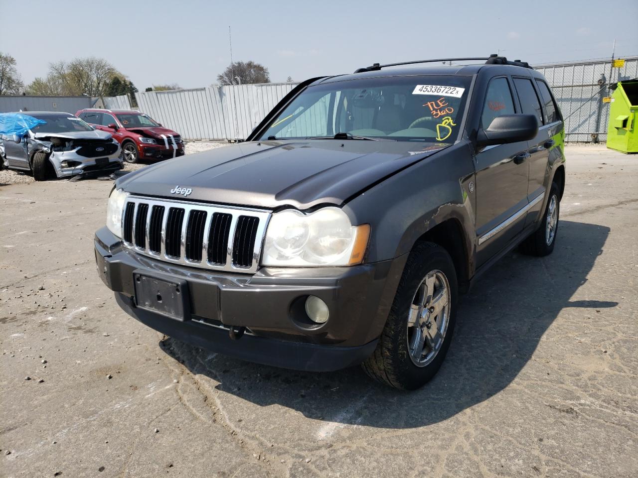 Photo 2 from auction – 2005 JEEP GRAND CHER with VIN 1J8HR58245C587135