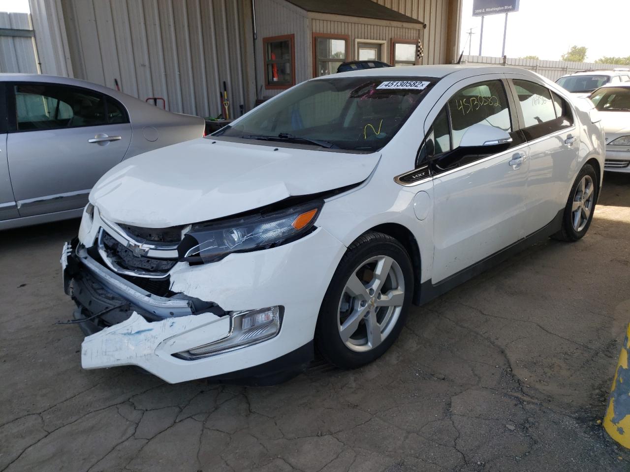 Photo 2 from auction – 2014 CHEVROLET VOLT with VIN 1G1RA6E43EU173023