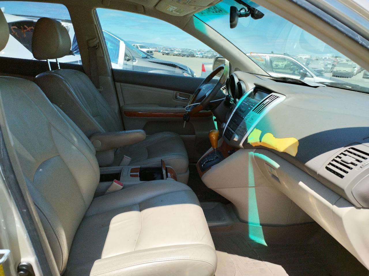 Photo 5 from auction – 2004 LEXUS RX 330 with VIN JTJGA31U040038961