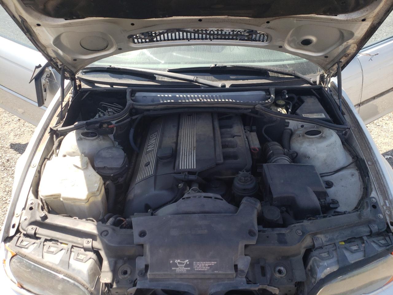 Photo 7 from auction – 2000 BMW 323 CI with VIN WBABM3340YJN85162