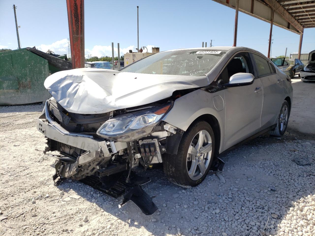 Photo 2 from auction – 2017 CHEVROLET VOLT LT with VIN 1G1RC6S59HU103330