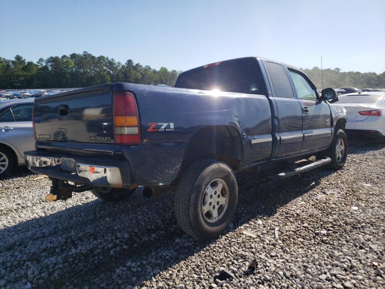 Photo 4 from auction – 2001 CHEVROLET SILVERADO with VIN 1GCEK19T91E187617
