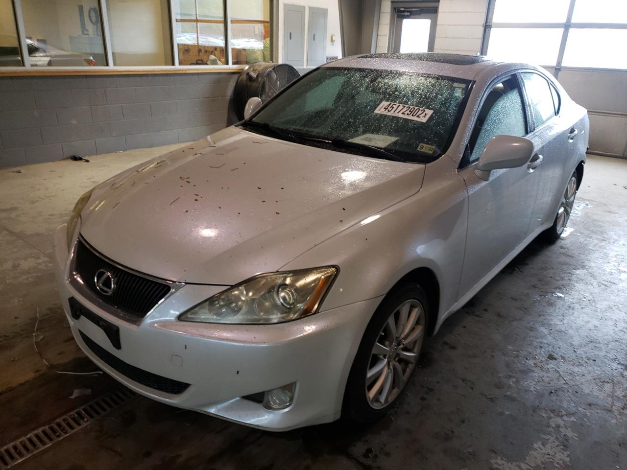 Photo 2 from auction – 2008 LEXUS IS 250 with VIN JTHCK262282026187
