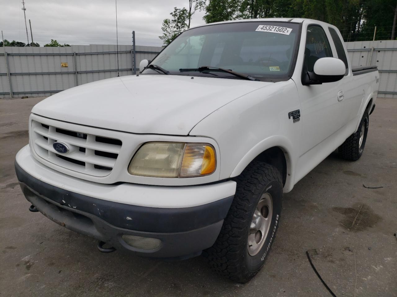 Photo 2 from auction – 2003 FORD F150 with VIN 1FTRX18W43NA04884