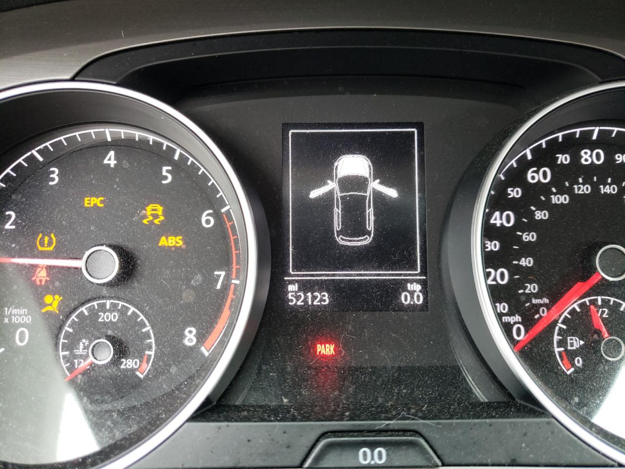 Photo 8 from auction – 2015 VOLKSWAGEN GOLF with VIN 3VW817AU3FM105211