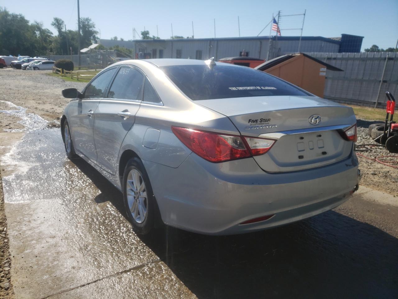 Photo 16 from auction – 2013 HYUNDAI SONATA GLS with VIN 5NPEB4AC9DH517595