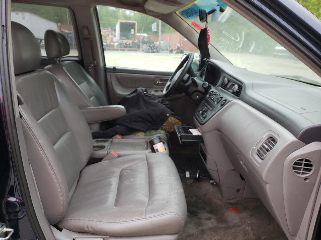 Photo 5 from auction – 2004 HONDA ODYSSEY EX with VIN 5FNRL18024B008083