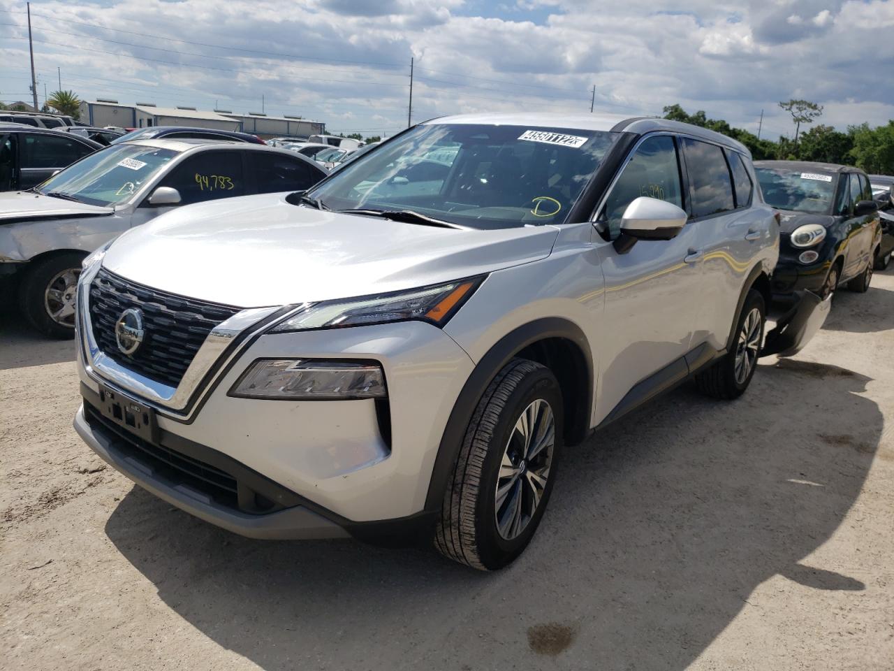 Photo 2 from auction – 2021 NISSAN ROGUE SV with VIN 5N1AT3BB7MC736641