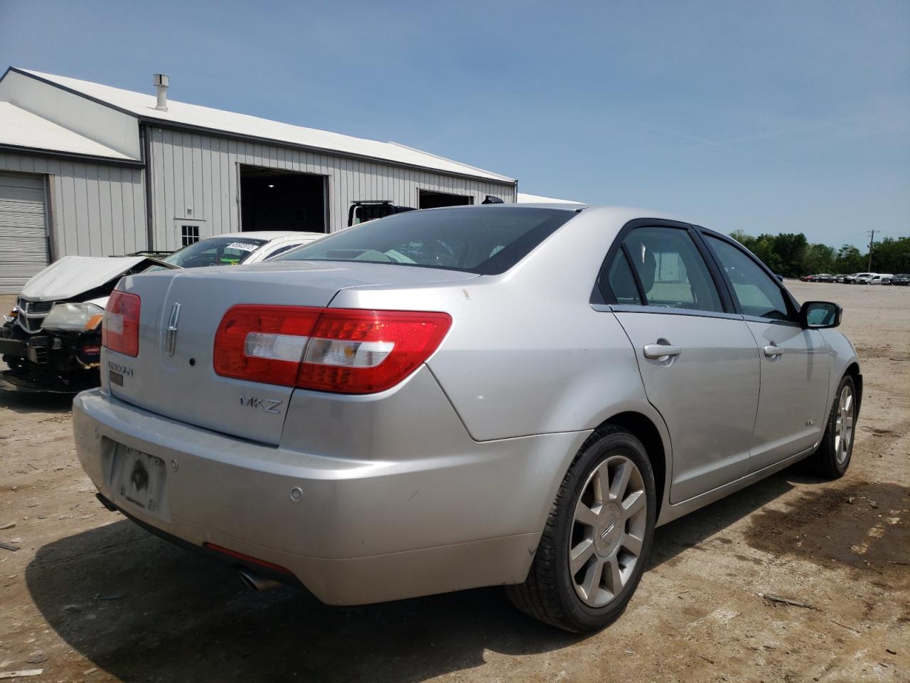 Photo 4 from auction – 2009 LINCOLN MKZ with VIN 3LNHM26T69R629193