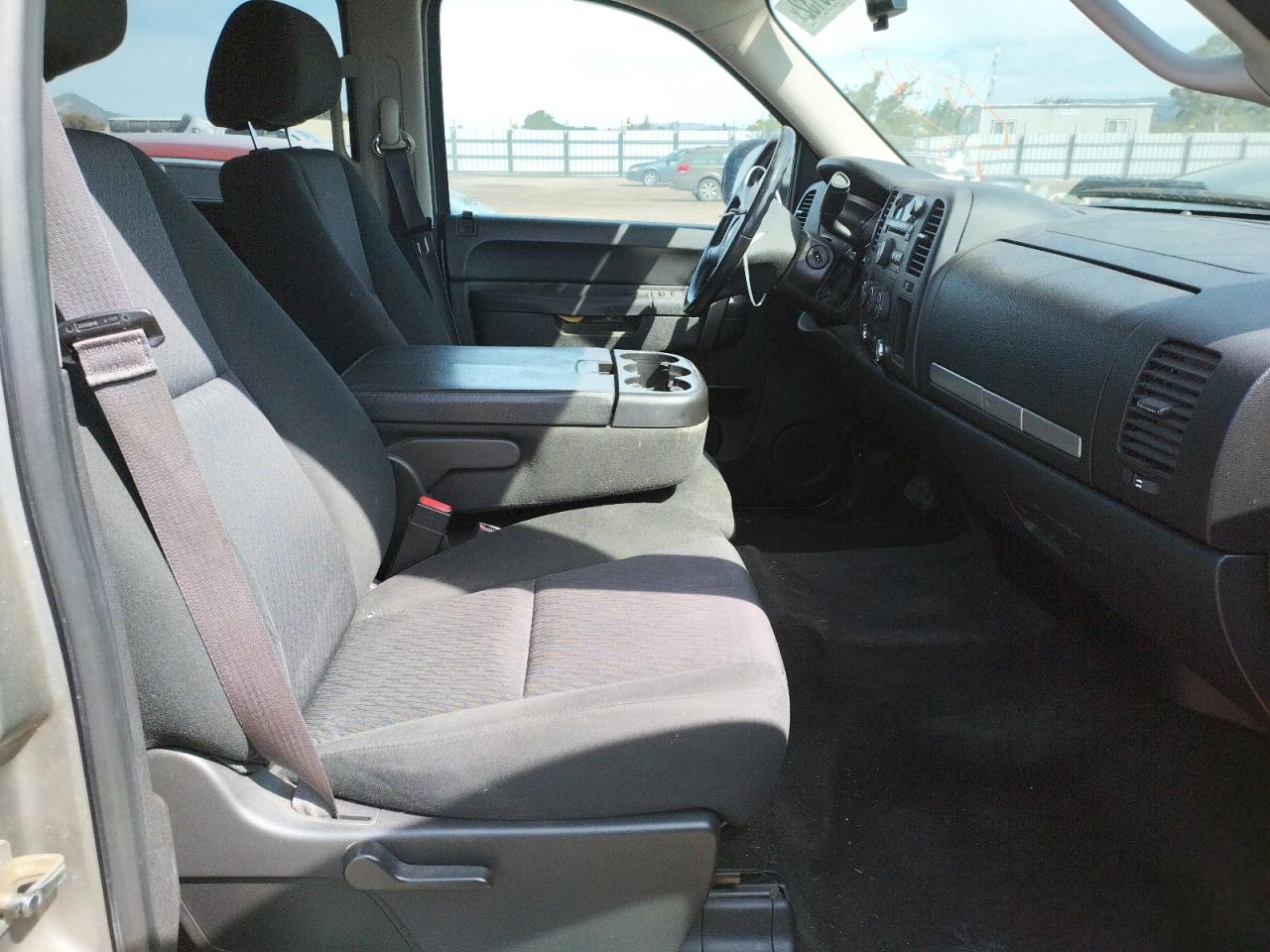 Photo 5 from auction – 2013 CHEVROLET SILVERADO with VIN 3GCPCSEA2DG293680