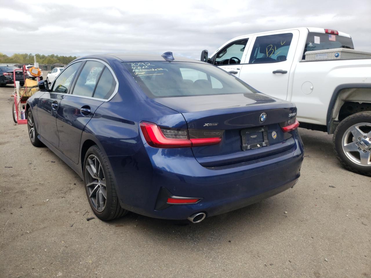 Photo 3 from auction – 2019 BMW 330XI with VIN WBA5R7C53KAJ86607