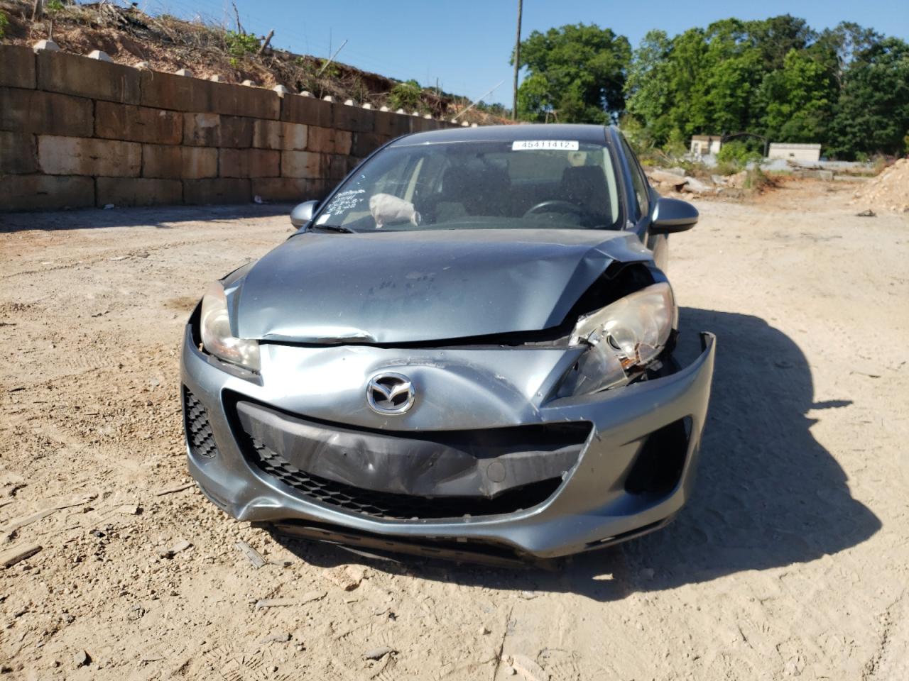 Photo 9 from auction – 2012 MAZDA 3 I with VIN JM1BL1UF1C1582693