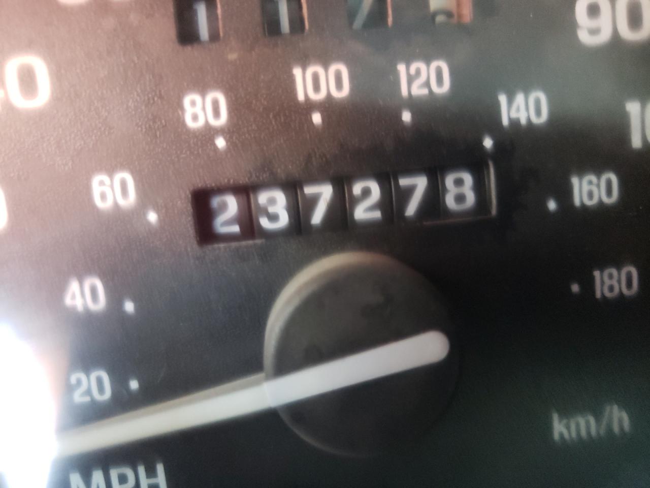 Photo 8 from auction – 1998 MAZDA B2500 CAB with VIN 4F4YR16C4WTM27647
