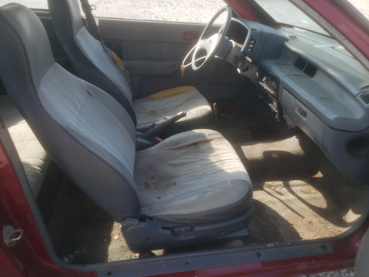 Photo 5 from auction – 1990 GEO METRO LSI with VIN 2C1MR2461L6008733