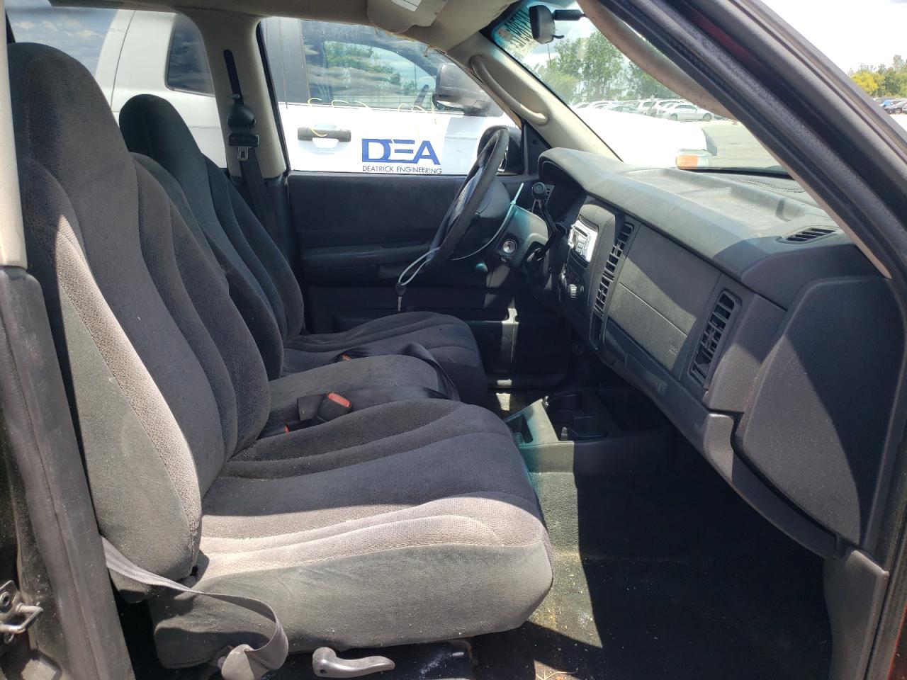 Photo 5 from auction – 2001 DODGE DAKOTA QUA with VIN 1B7GL2AX41S126641
