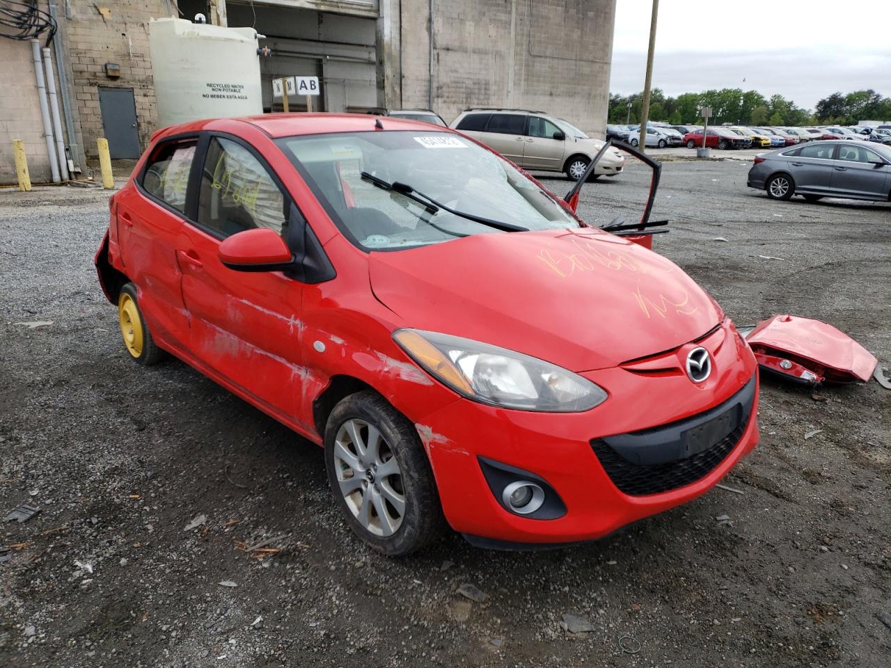 MAZDA MAZDA2 2013 con VIN JM1DE1LZXD0168057 - Foto de la subasta