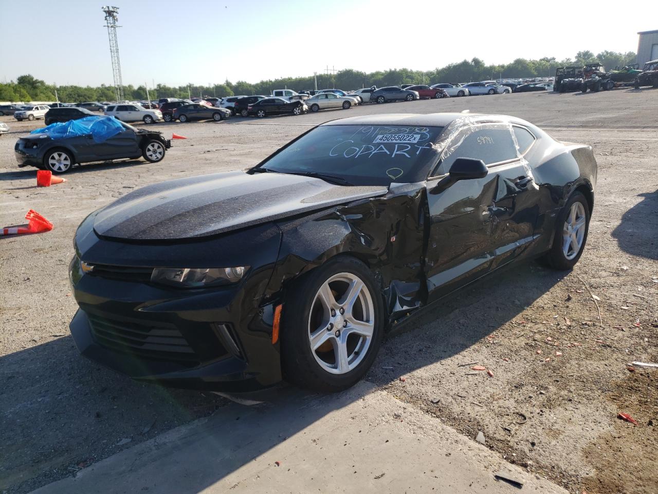 Photo 2 from auction – 2018 CHEVROLET CAMARO LT with VIN 1G1FB1RX9J0191728