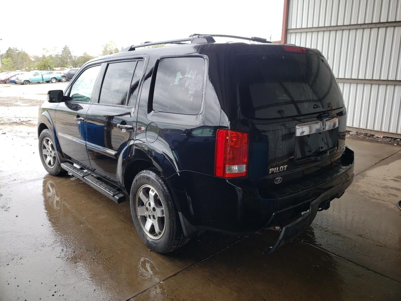 Photo 3 from auction – 2011 HONDA PILOT TOUR with VIN 5FNYF4H90BB007790