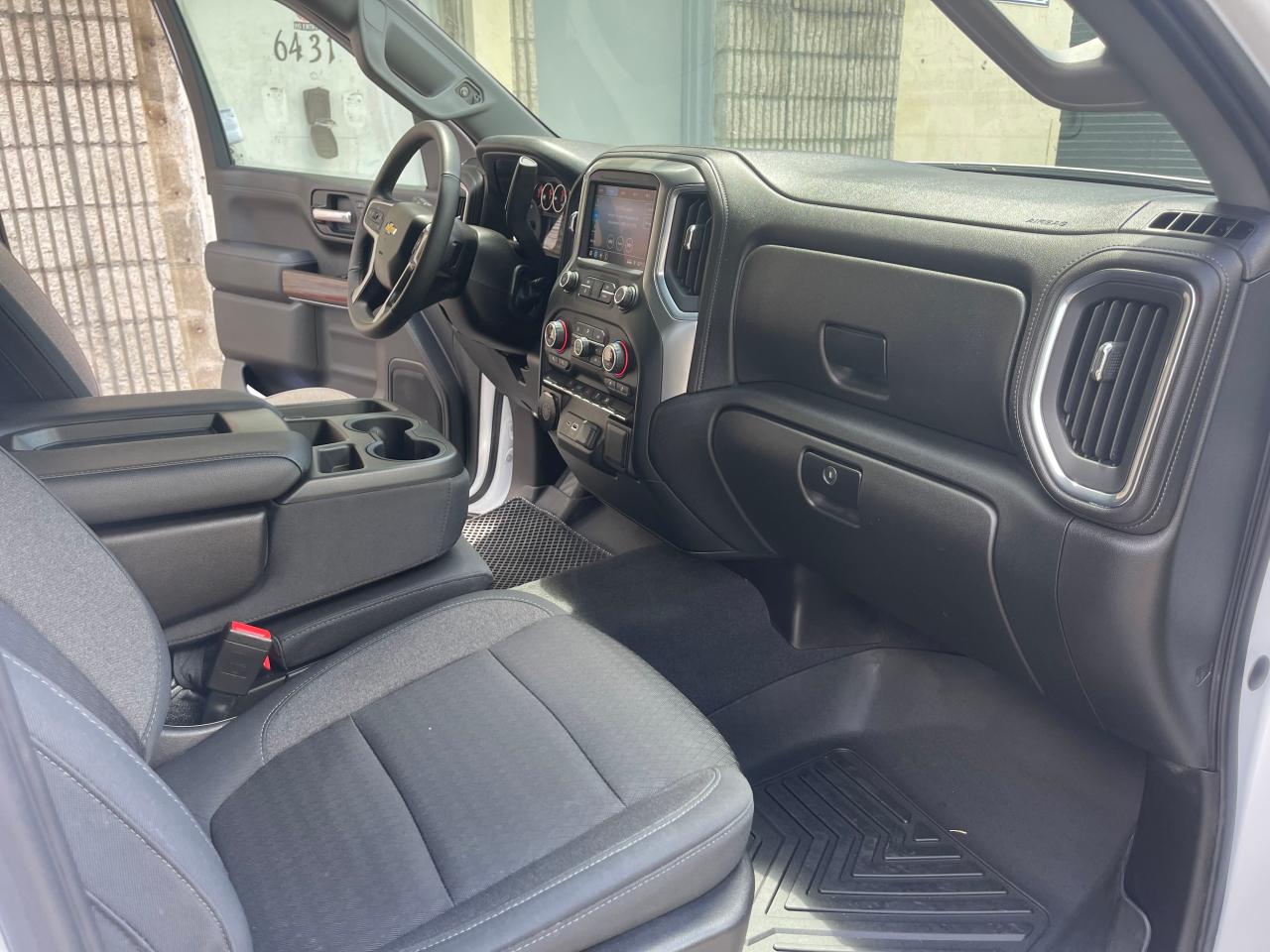 Photo 5 from auction – 2019 CHEVROLET SILVERADO with VIN 1GCPWCED1KZ390504