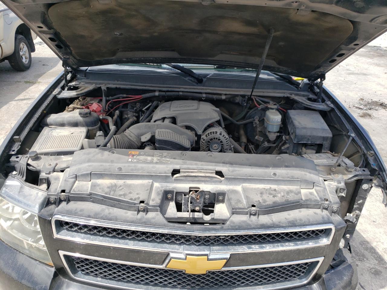 Photo 12 from auction – 2013 CHEVROLET TAHOE POLI with VIN 1GNLC2E00DR229683