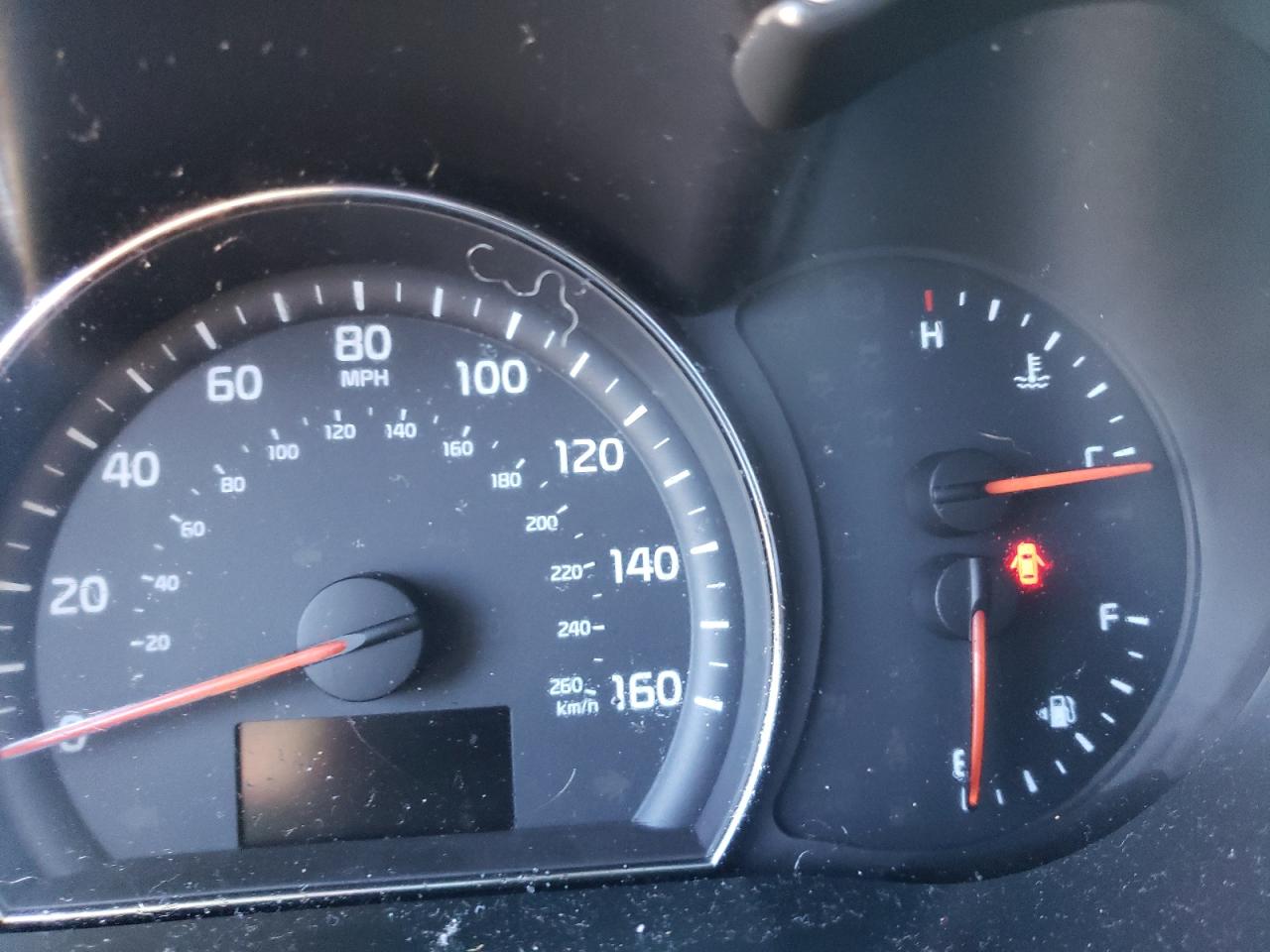 Photo 8 from auction – 2014 KIA SORENTO LX with VIN 5XYKTCA68EG524275