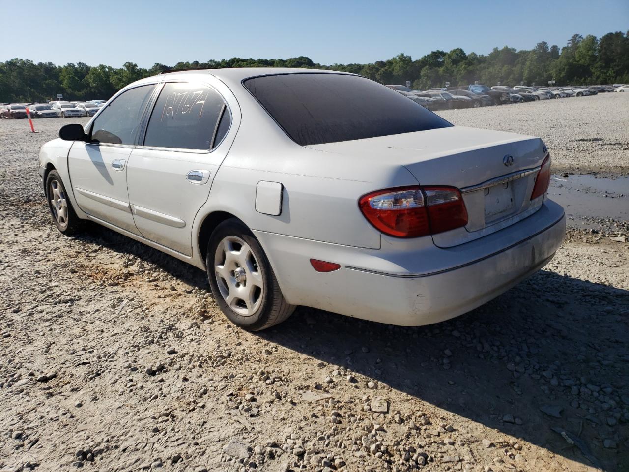 Photo 3 from auction – 2001 INFINITI I30 with VIN JNKCA31A11T032571