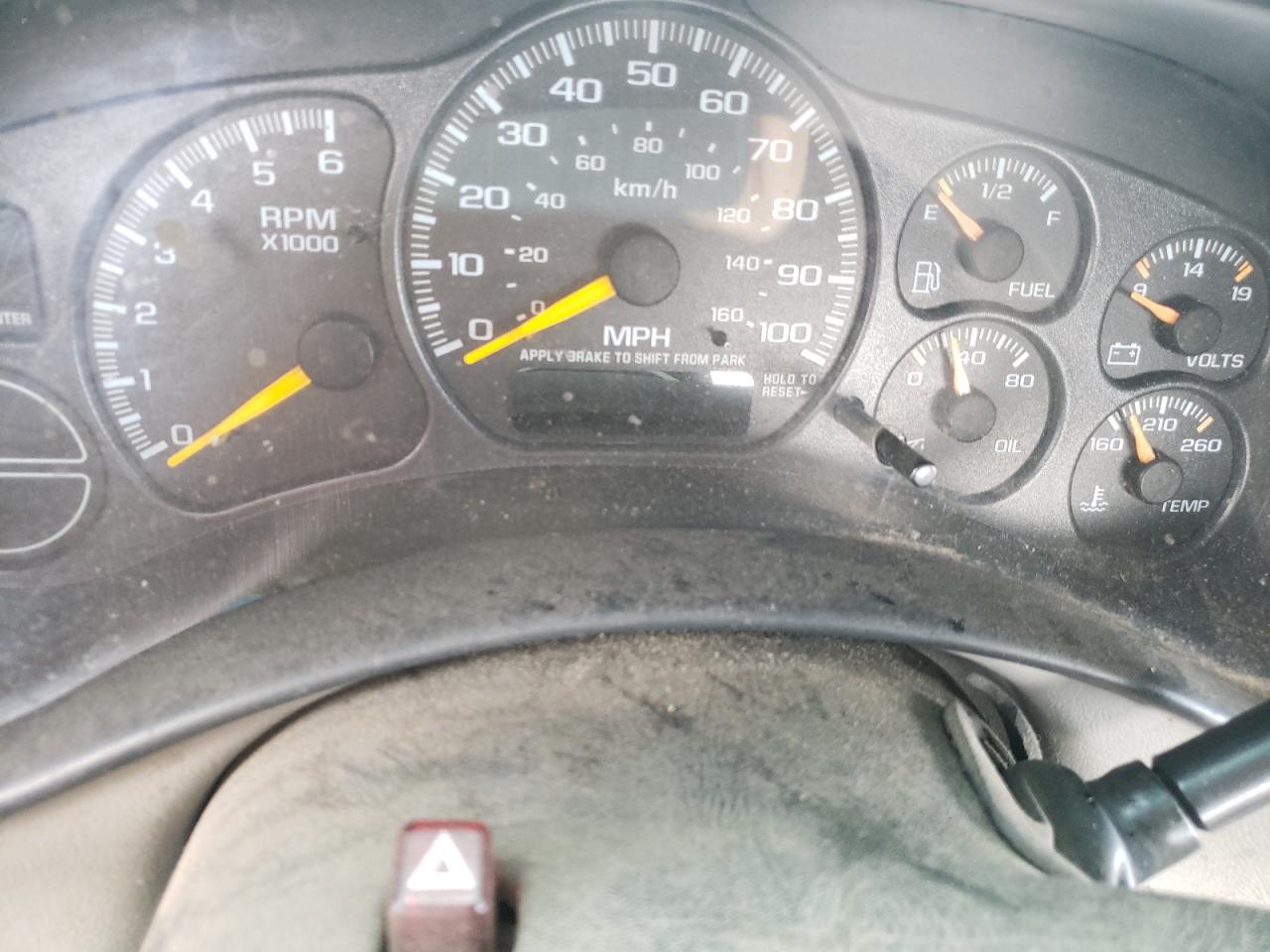 Photo 17 from auction – 2000 CHEVROLET SILVERADO with VIN 2GCEC19T1Y1199978