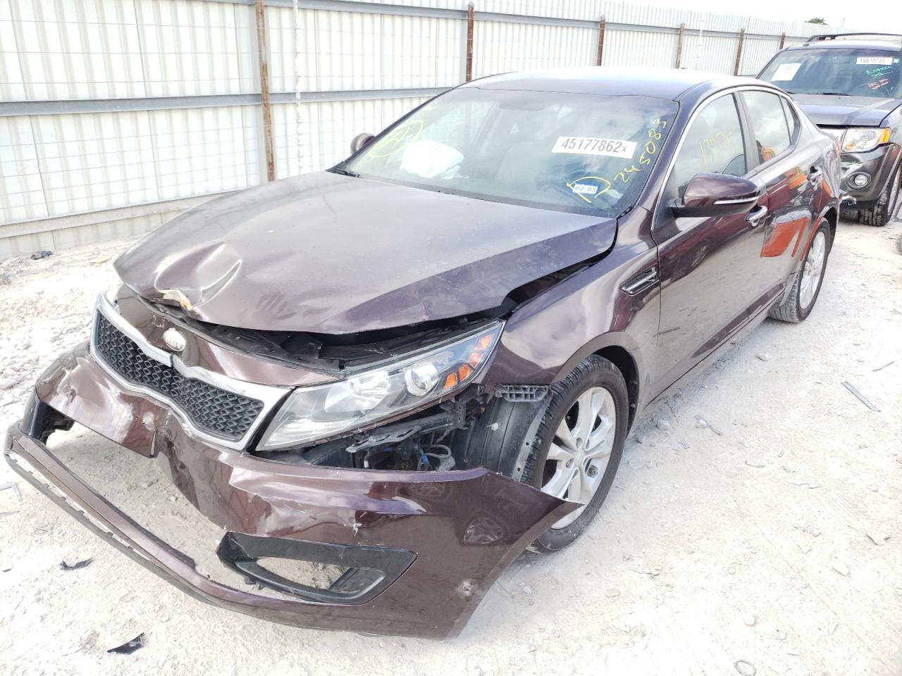 Photo 2 from auction – 2013 KIA OPTIMA EX with VIN 5XXGN4A74DG245083