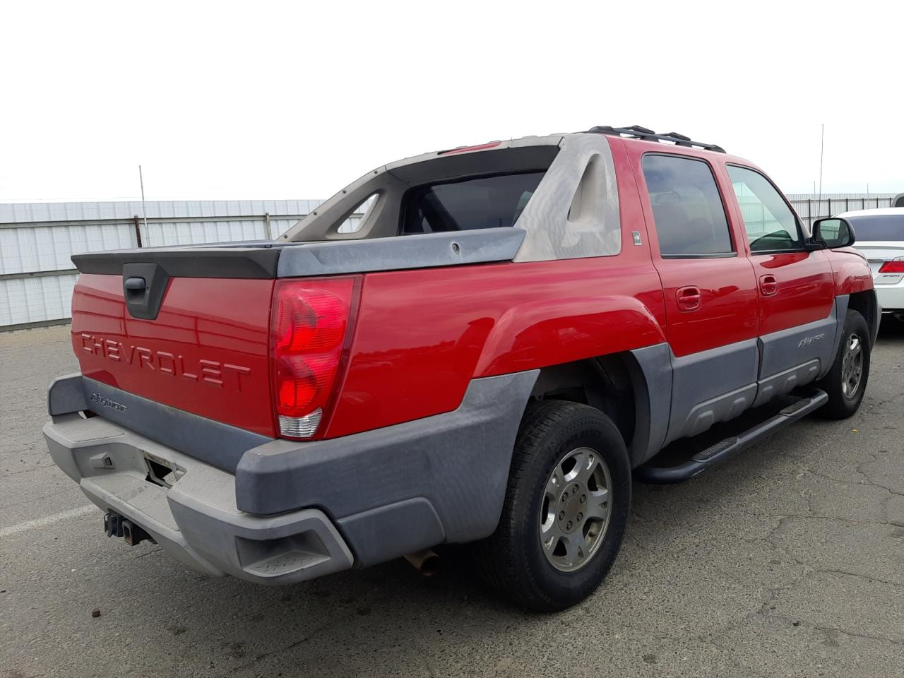 Photo 4 from auction – 2003 CHEVROLET AVALANCHE with VIN 3GNEK13T33G175698