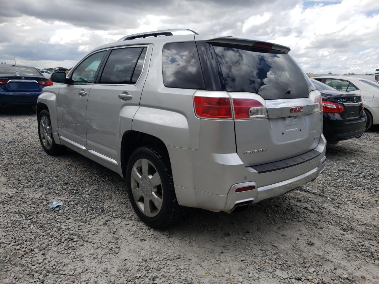 Photo 3 from auction – 2015 GMC TERRAIN DE with VIN 2GKFLZE30F6120331
