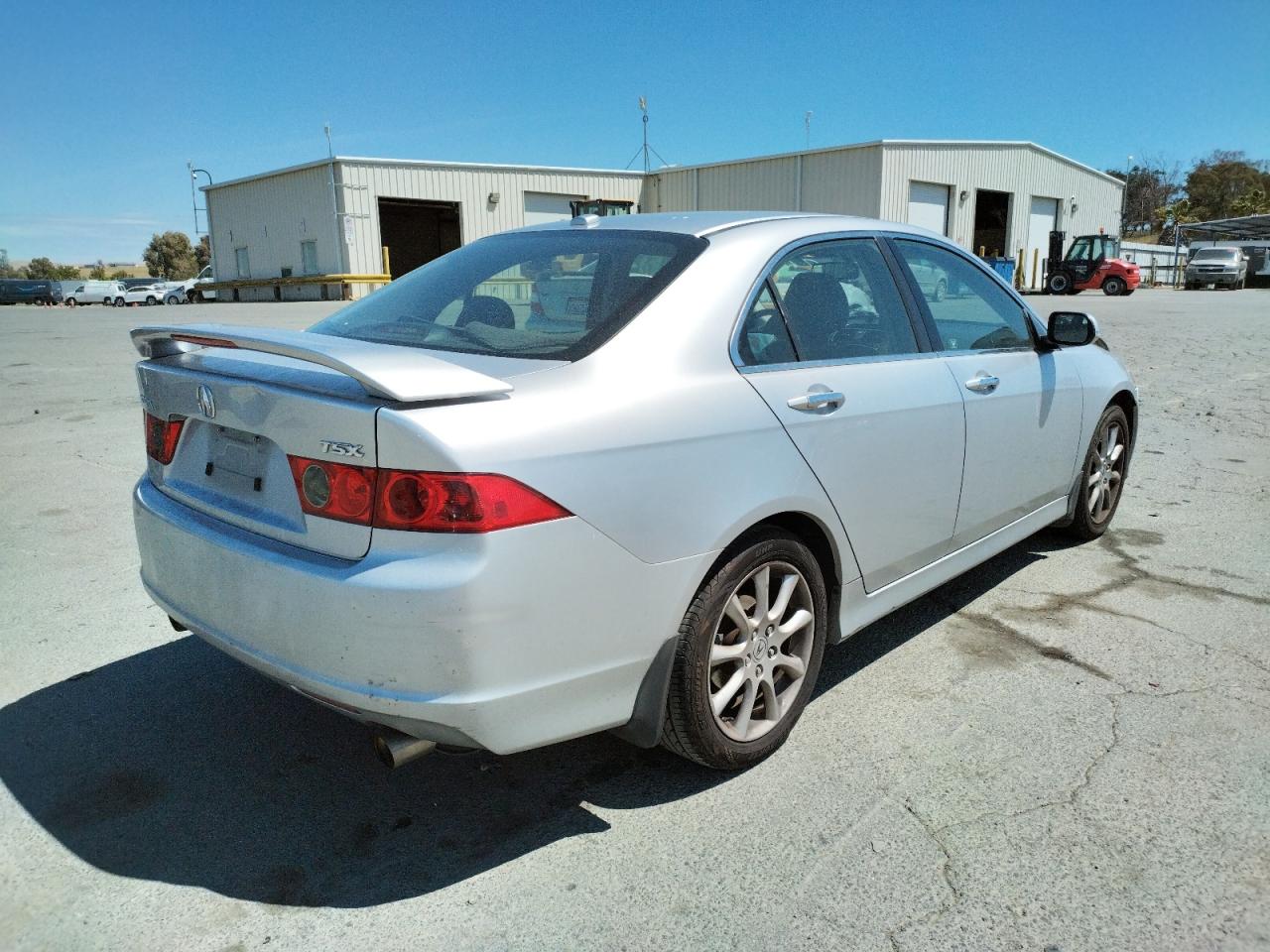 Photo 4 from auction – 2007 ACURA TSX with VIN JH4CL96987C011026