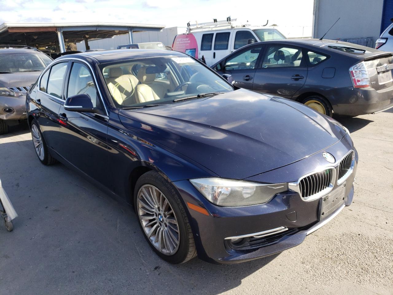 BMW 328 I 2012 with VIN WBA3A5C58CF259655 - Photo from auction
