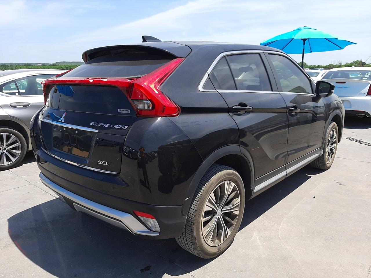 Photo 4 from auction – 2018 MITSUBISHI ECLIPSE CR with VIN JA4AT5AAXJZ041694