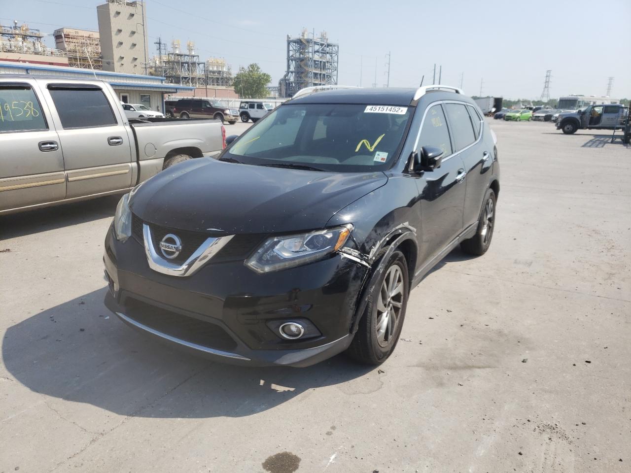 Photo 2 from auction – 2015 NISSAN ROGUE S with VIN 5N1AT2MTXFC864911