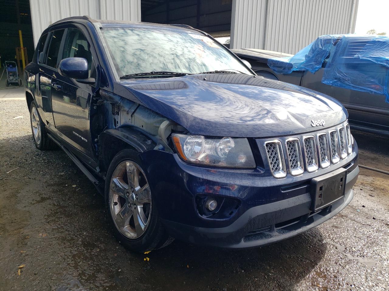 JEEP COMPASS LA 2014 with VIN 1C4NJDEB9ED623802 - Photo from auction