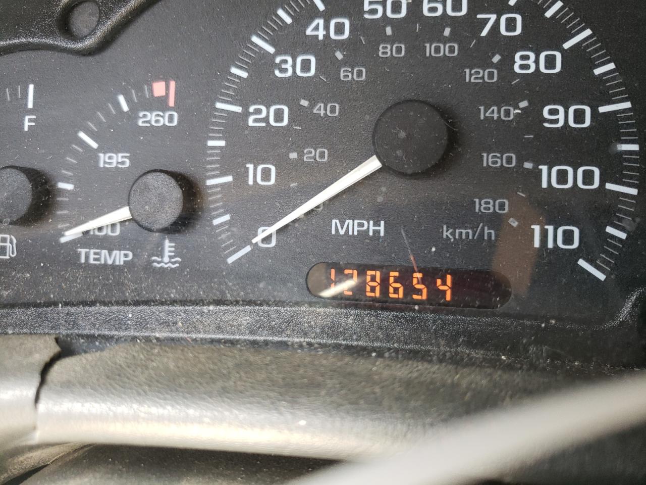 Photo 8 from auction – 2003 CHEVROLET CAVALIER with VIN 1G1JC12F637229967