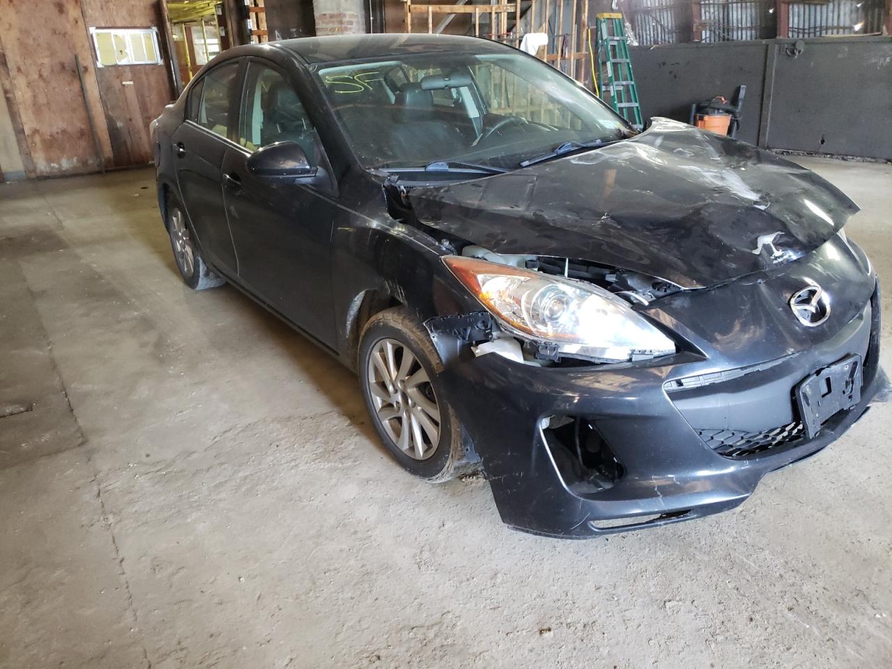 MAZDA 3 I 2012 with VIN JM1BL1V86C1543663 - Photo from auction