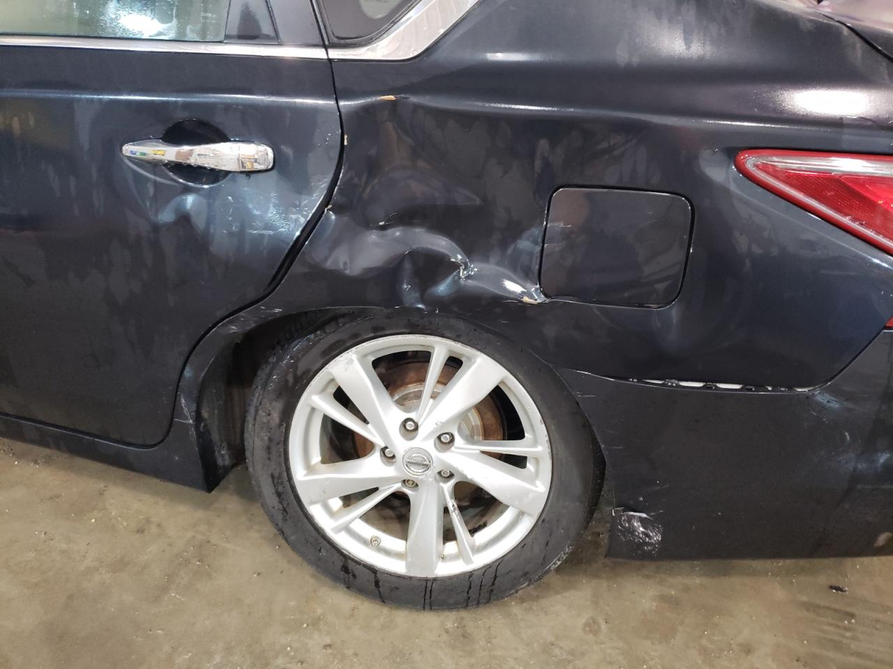 Photo 9 from auction – 2013 NISSAN ALTIMA 2.5 with VIN 1N4AL3AP1DN572136